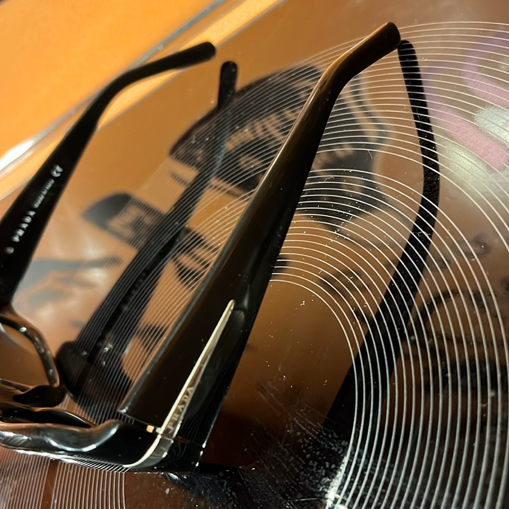 Prada Wellington sunglasses pre-owned original